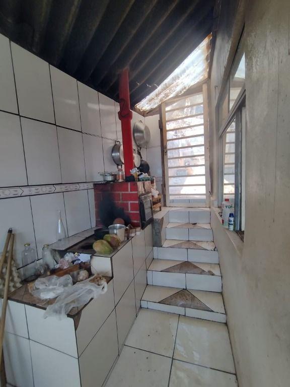 Casa, São José, 1 Quarto, 0 Vaga