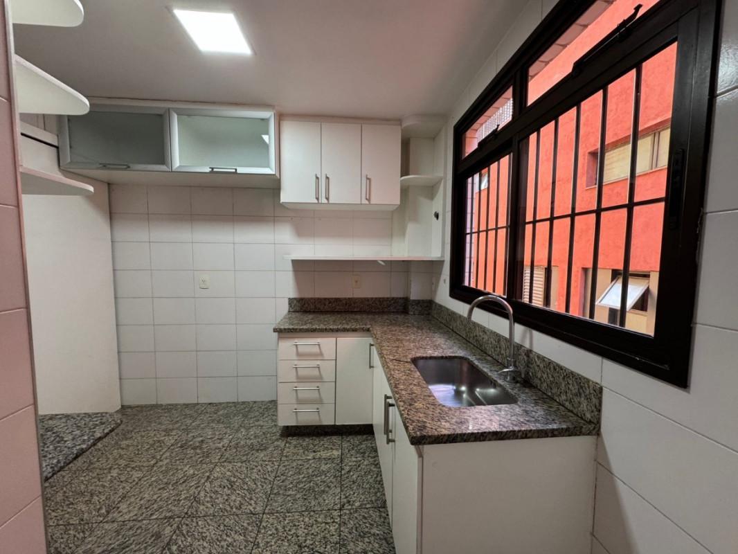 Apartamento, São Pedro, 4 Quartos, 2 Vagas, 1 Suíte