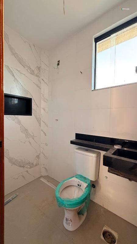 Casa, Novo Centro, 2 Quartos, 1 Vaga