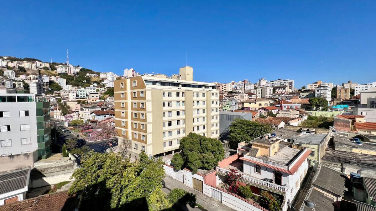 Cobertura, Santa Efigênia, 3 Quartos, 2 Vagas, 1 Suíte