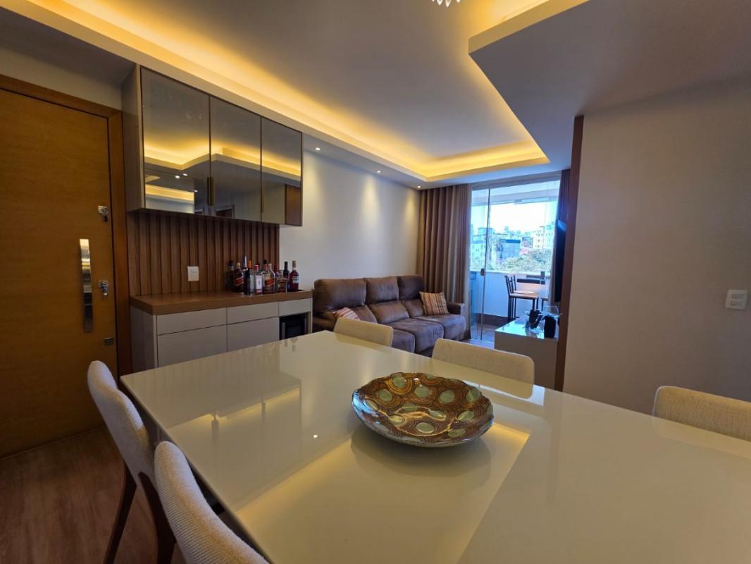 Apartamento, Castelo, 3 Quartos, 2 Vagas, 1 Suíte