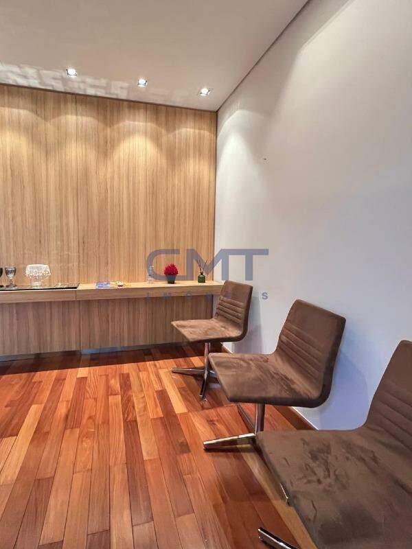 Sala, Savassi, 0 Quarto, 2 Vagas