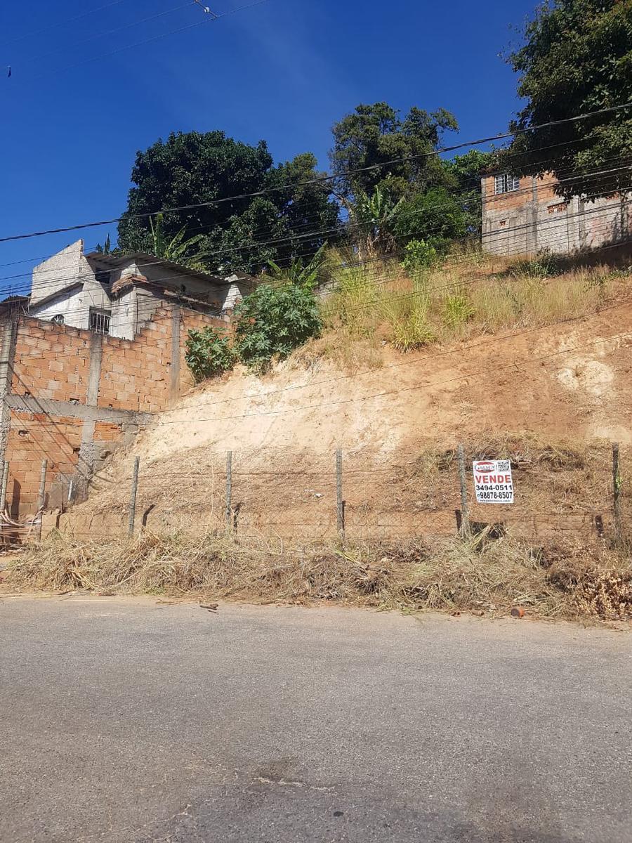 Lote, Céu Azul, 0 Quarto, 0 Vaga