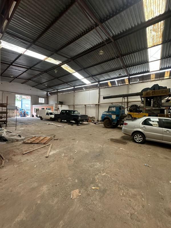 Galpão, Parque das Américas, 0 Quarto, 0 Vaga