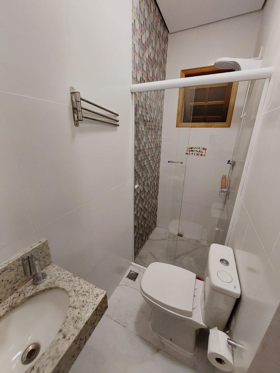 Casa, Jardim América, 3 Quartos, 4 Vagas, 2 Suítes