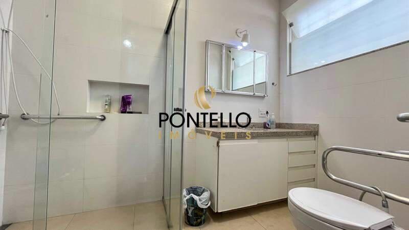 Casa, Serra, 7 Quartos, 8 Vagas, 2 Suítes