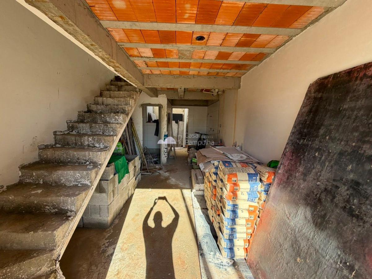 Casa, Itapoã, 2 Quartos, 1 Vaga, 2 Suítes