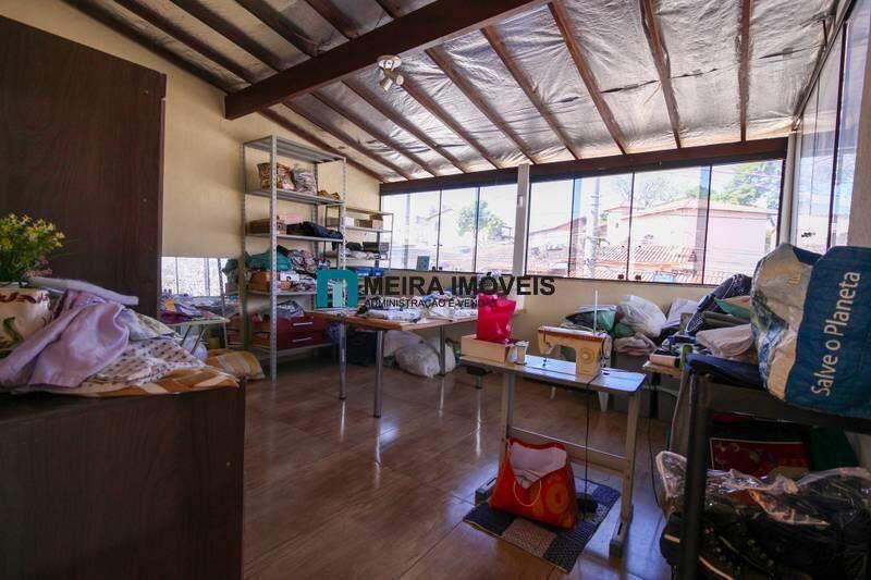 Casa, Planalto, 5 Quartos, 4 Vagas, 1 Suíte
