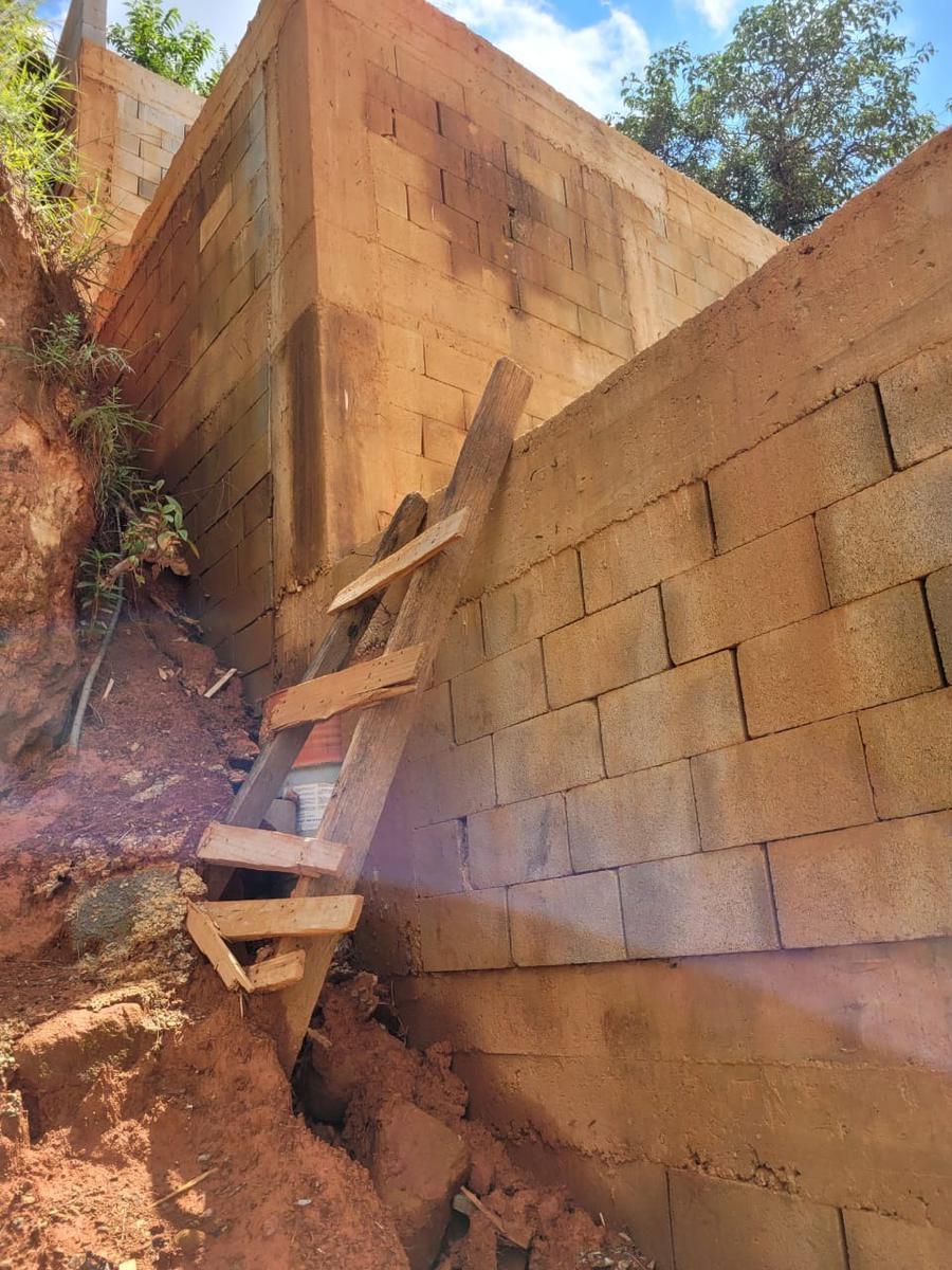 Lote, Tropical, 0 Quarto, 0 Vaga