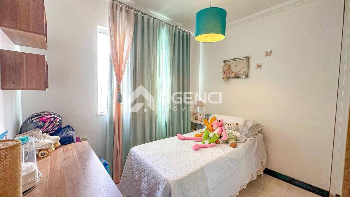 Apartamento, Cabral, 4 Quartos, 0 Vaga, 2 Suítes