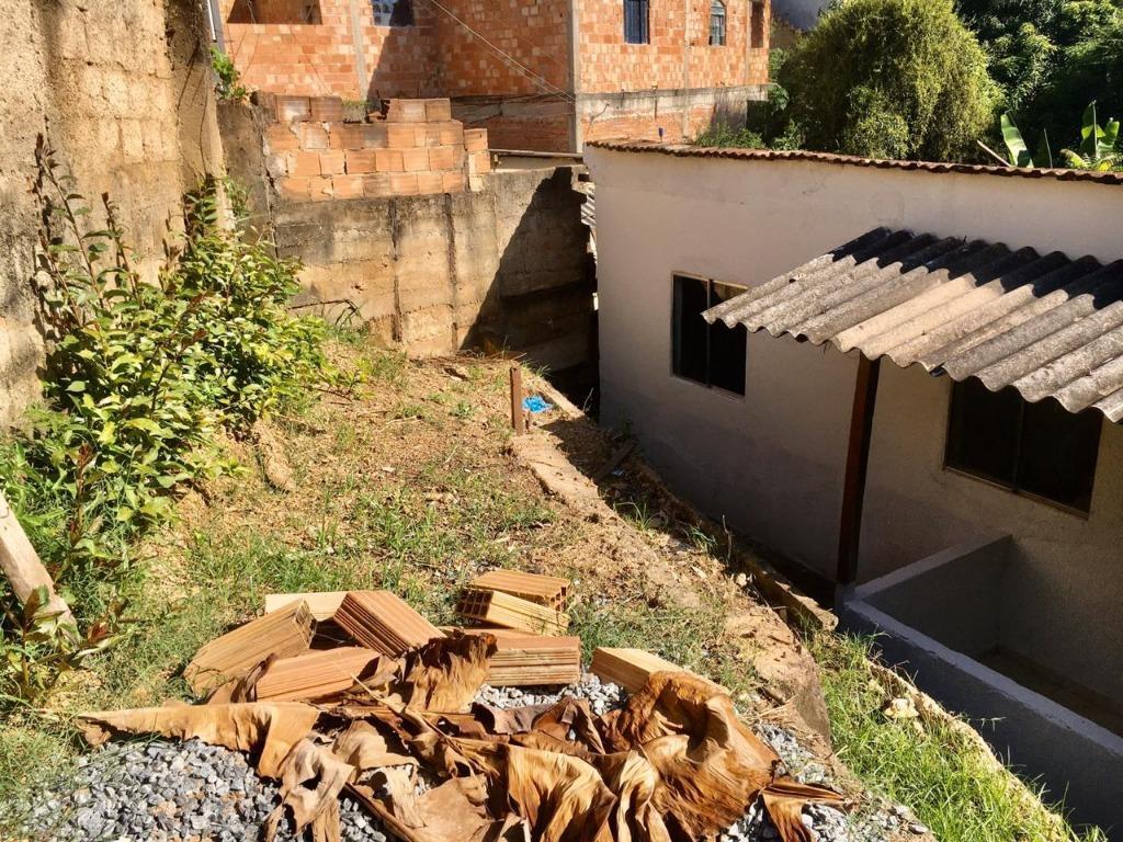 Casa, Morro da Cruz, 2 Quartos, 0 Vaga