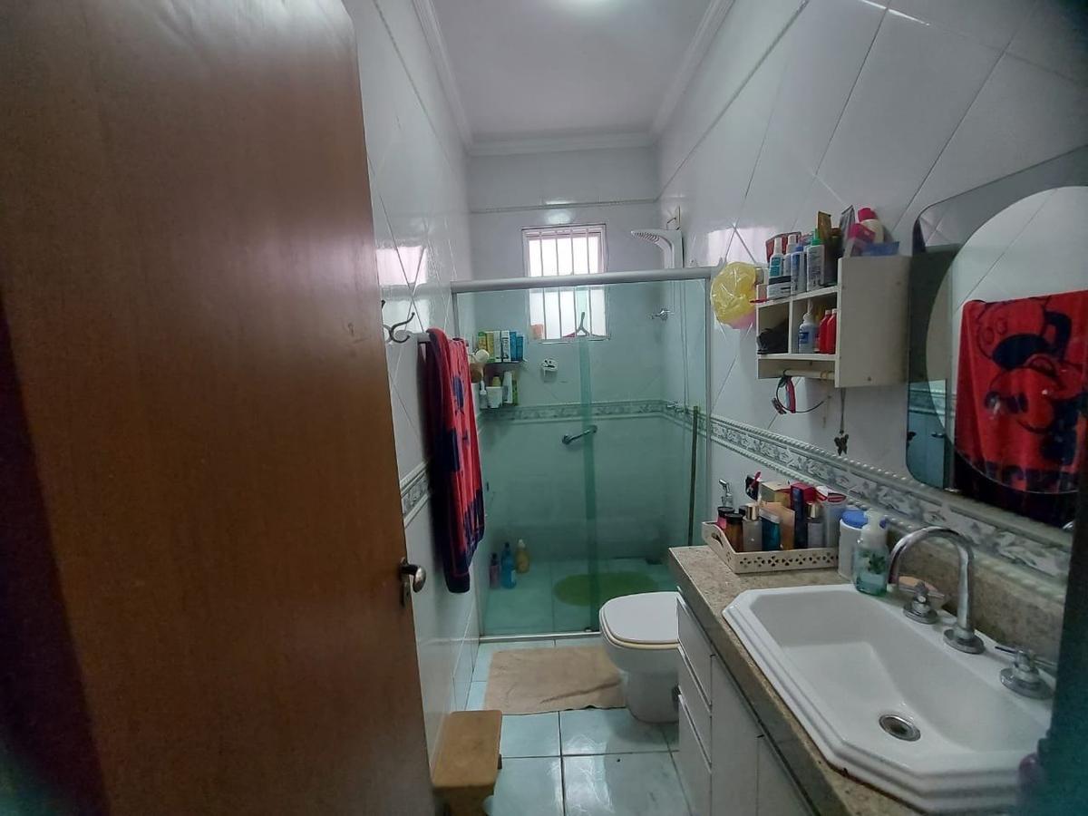 Casa, Nova Floresta, 6 Quartos, 3 Vagas, 4 Suítes