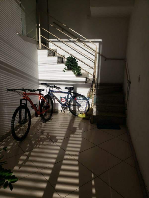 Casa, Primavera, 3 Quartos, 1 Vaga, 1 Suíte