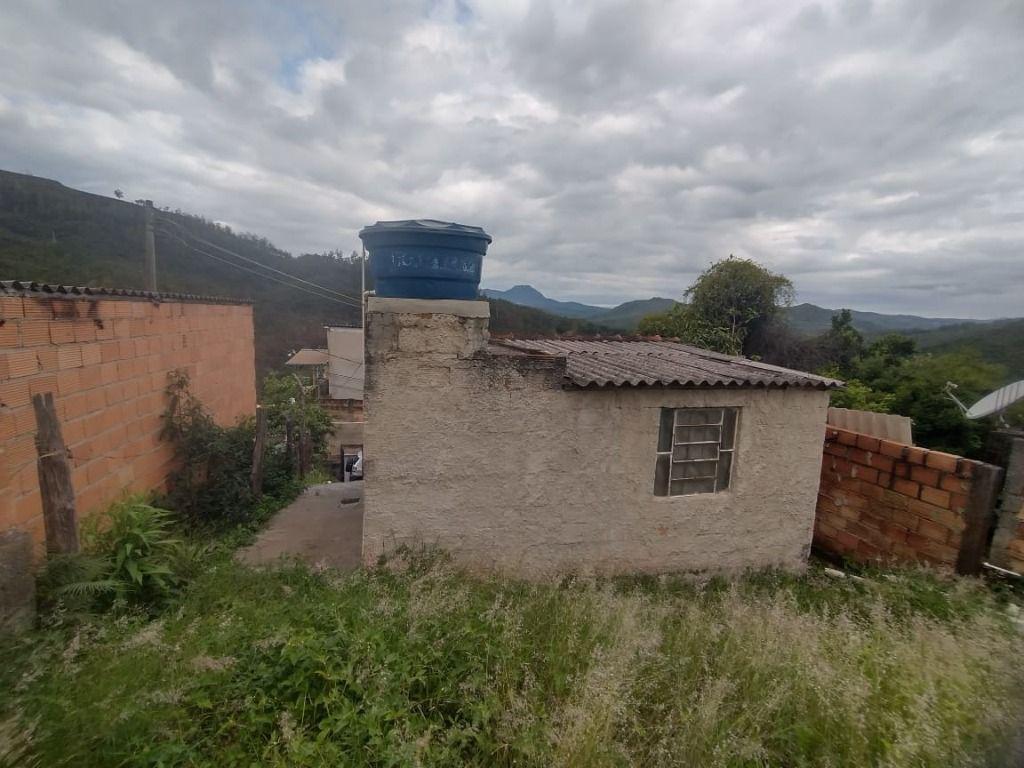 Casa, Mangabeiras, 2 Quartos, 0 Vaga