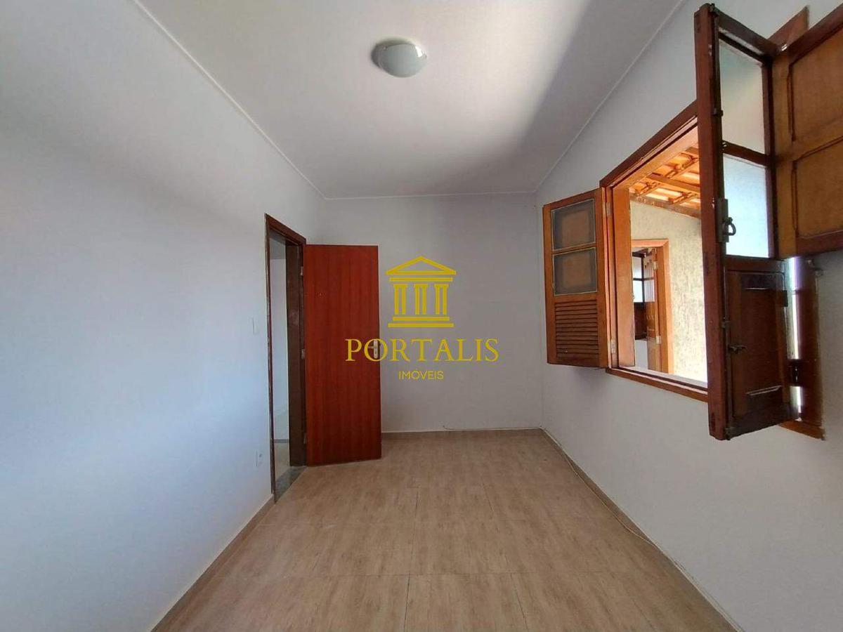 Casa, Aparecida, 3 Quartos, 1 Vaga, 1 Suíte