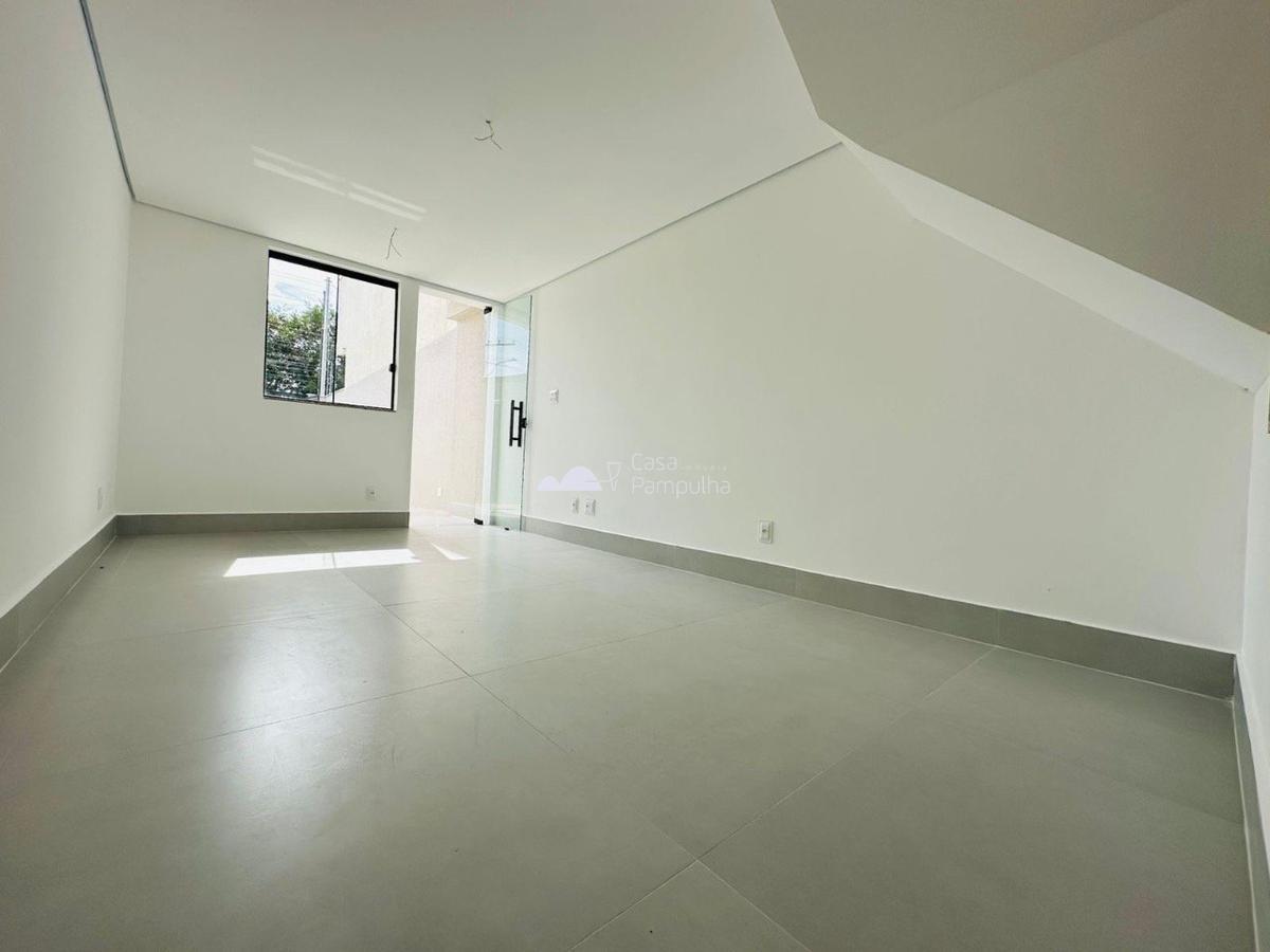 Casa, Santa Mônica, 2 Quartos, 2 Vagas, 2 Suítes