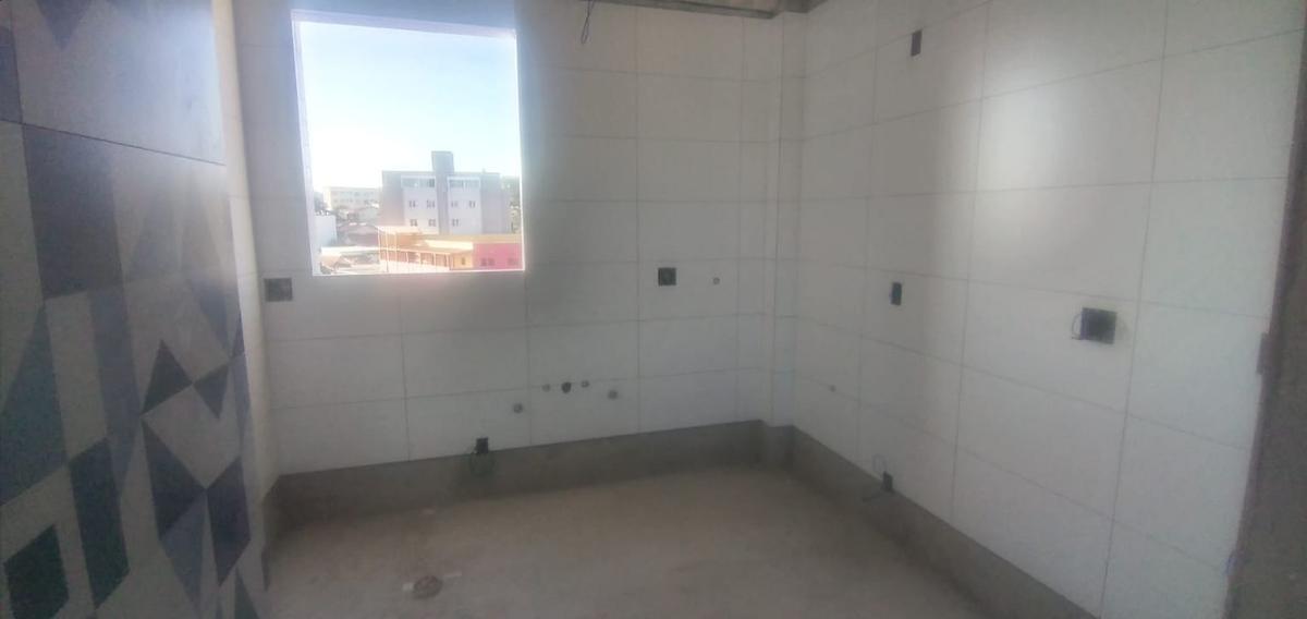 Cobertura, Jardim Montanhês, 3 Quartos, 2 Vagas, 1 Suíte