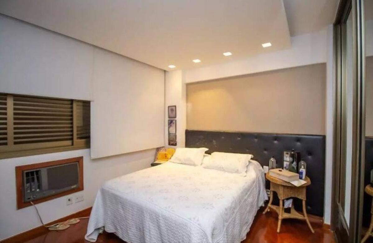 Apartamento, Funcionários, 4 Quartos, 5 Vagas, 2 Suítes