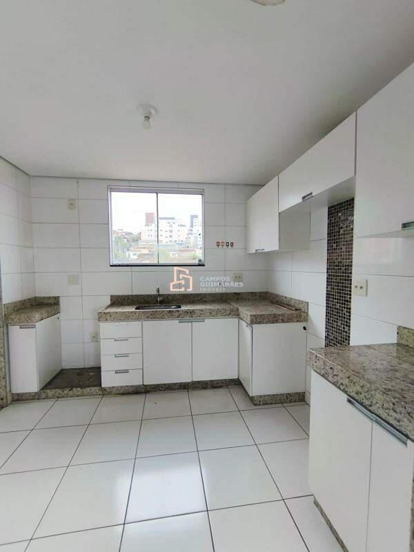 Apartamento, Barreiro, 3 Quartos, 3 Vagas, 1 Suíte