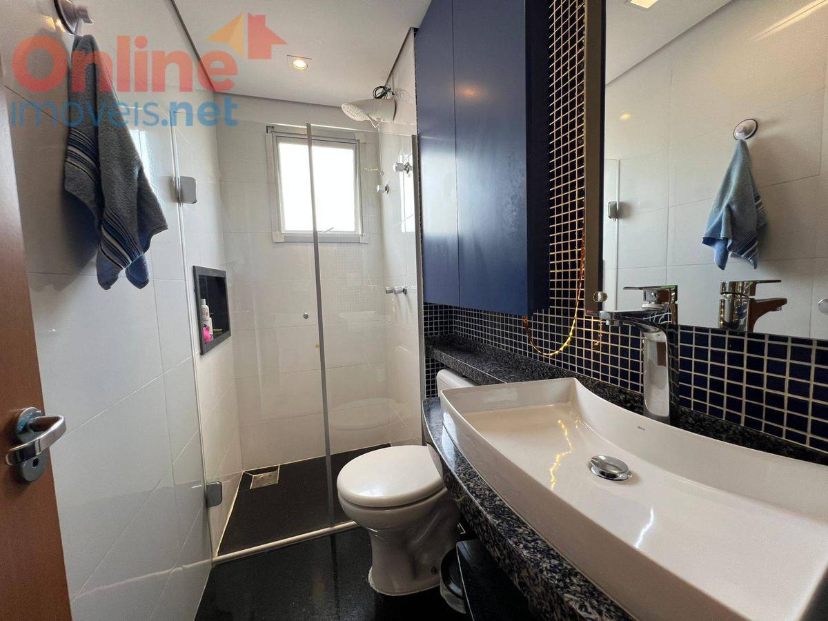 Apartamento, Sagrada Família, 3 Quartos, 0 Vaga, 1 Suíte