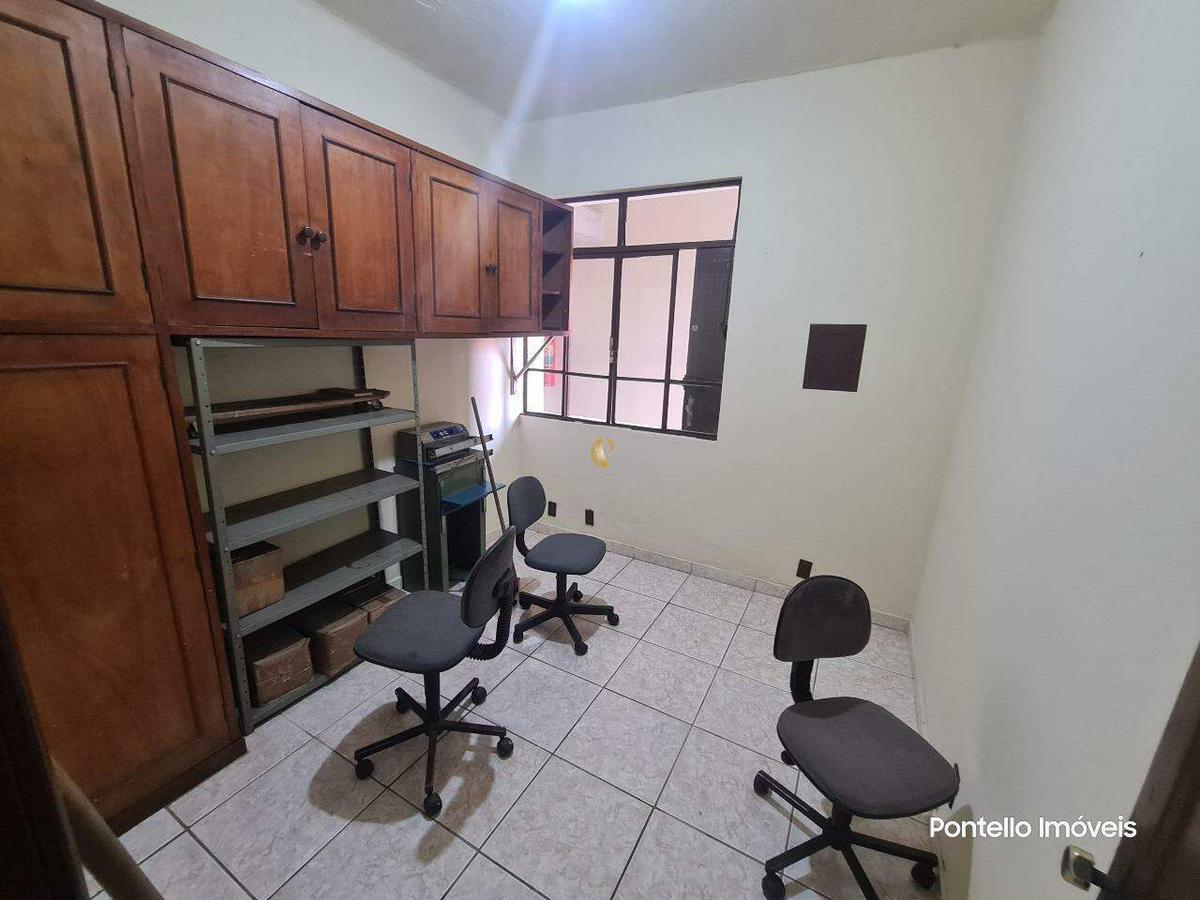 Prédio, Renascença, 8 Quartos, 2 Vagas