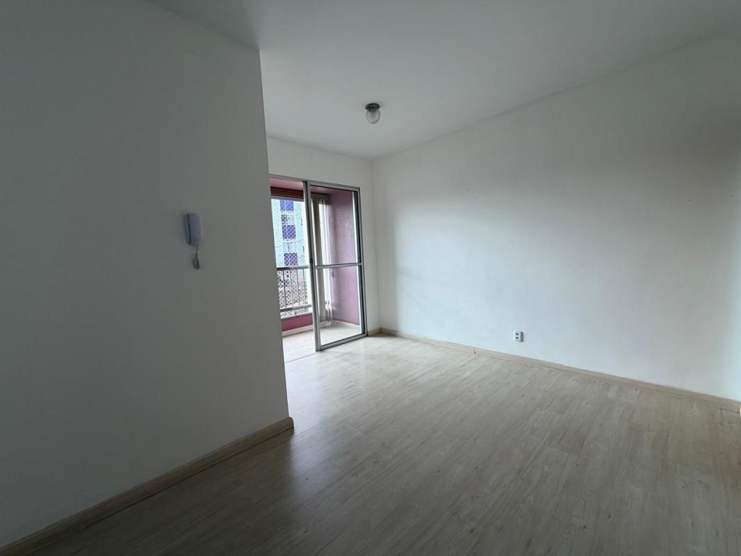 Apartamento, Sagrada Família, 2 Quartos, 1 Vaga