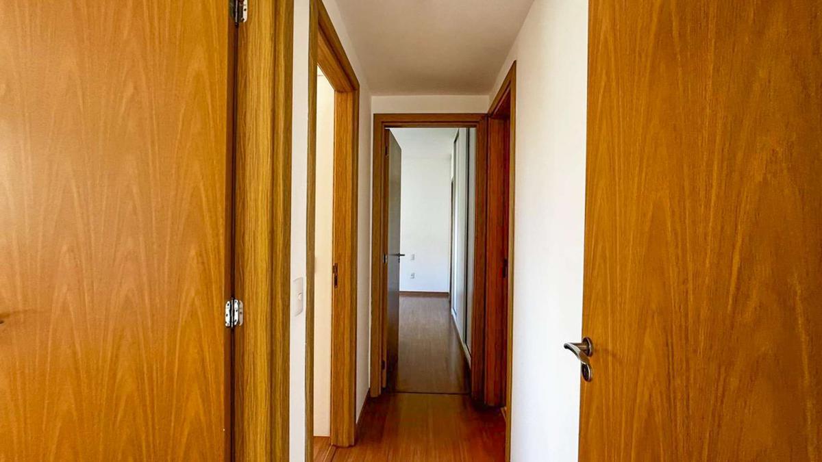 Apartamento, Estoril, 3 Quartos, 2 Vagas, 1 Suíte