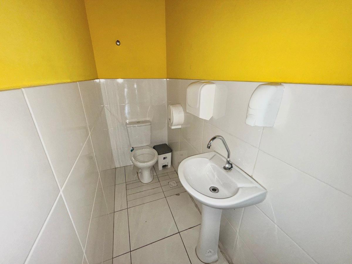 Andar, São José, 0 Quarto, 1 Vaga