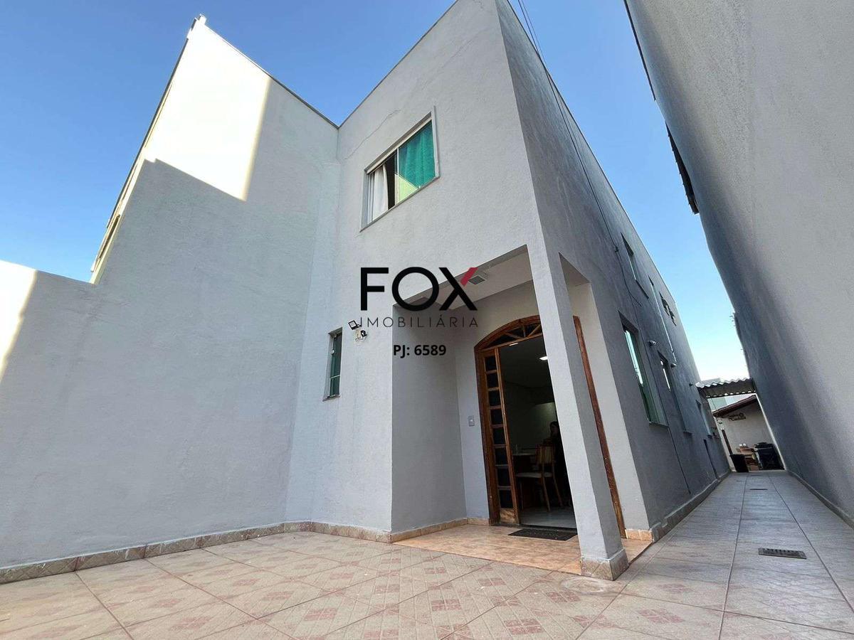 Casa, Dona Clara, 3 Quartos, 2 Vagas, 1 Suíte