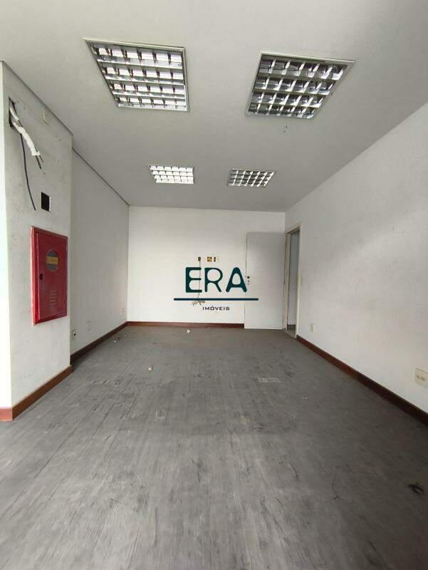 Andar, Estoril, 0 Quarto, 2 Vagas