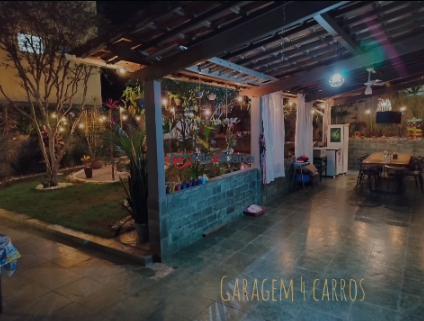 Casa, Funcionários, 5 Quartos, 5 Vagas, 2 Suítes