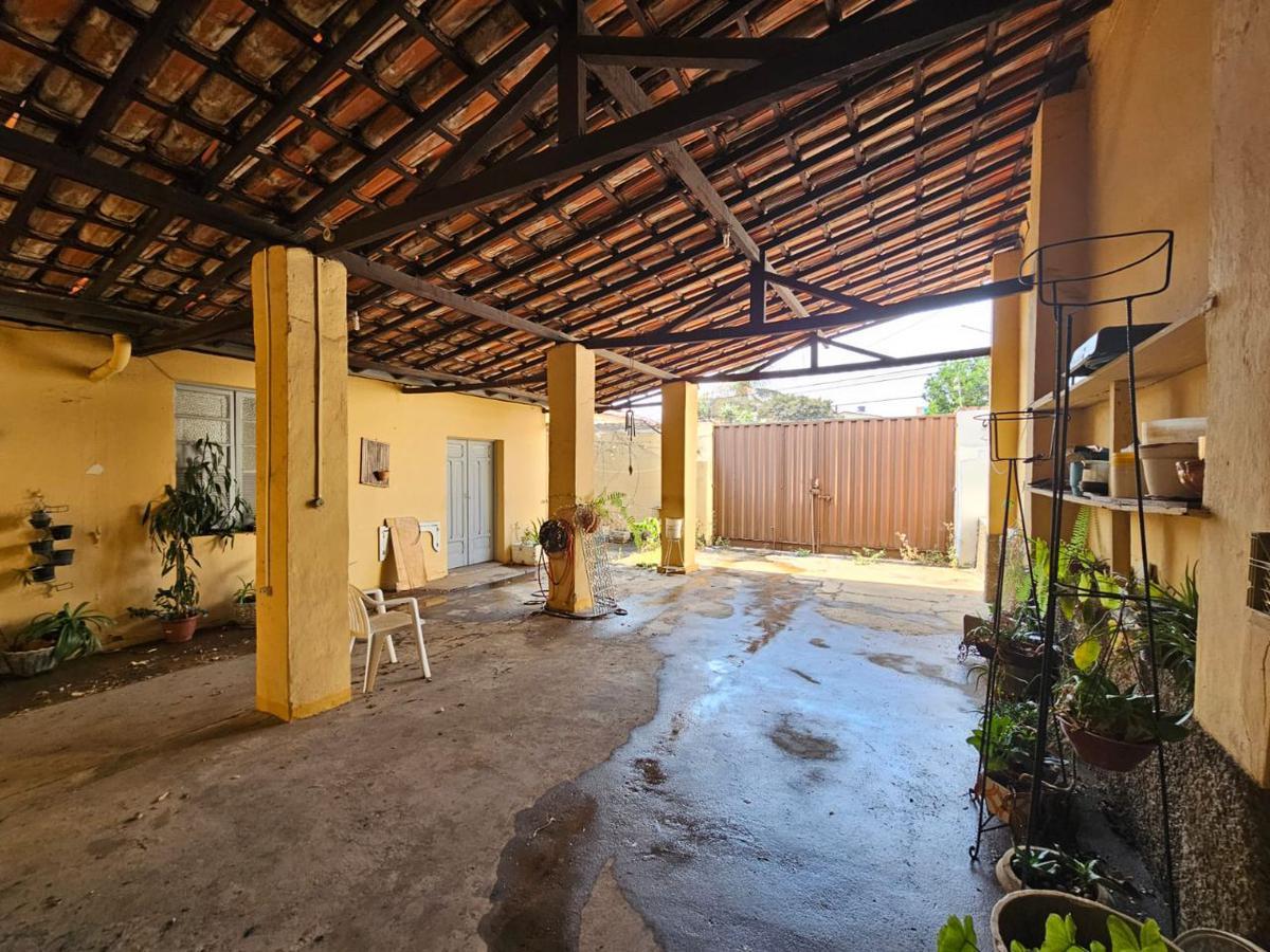 Casa, Cachoeirinha, 3 Quartos, 5 Vagas