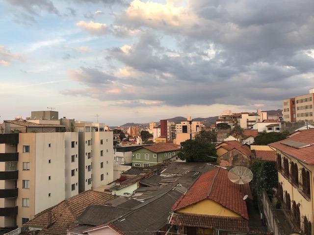 Apartamento, Floresta, 3 Quartos, 2 Vagas, 1 Suíte