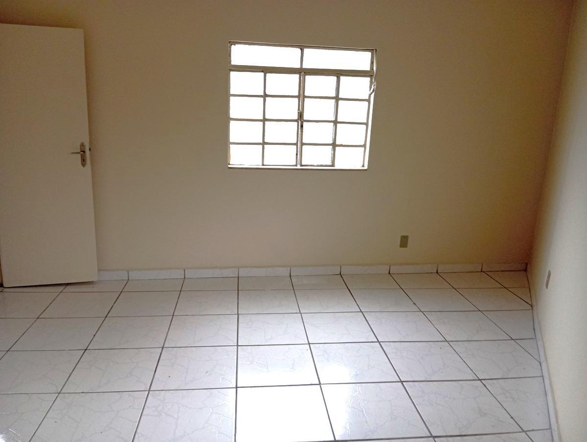 Casa, Cachoeirinha, 2 Quartos, 1 Vaga