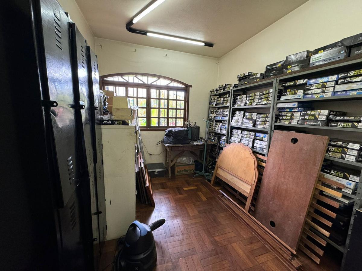 Casa, Colégio Batista, 9 Quartos, 3 Vagas, 2 Suítes