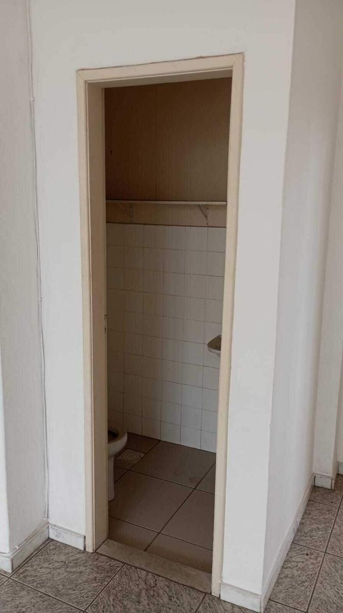 Sala, Nova Suíssa, 0 Quarto, 0 Vaga