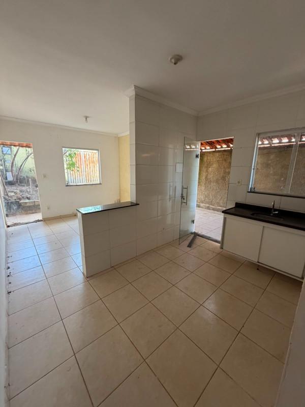 Casa, Recanto Verde, 2 Quartos, 0 Vaga, 1 Suíte
