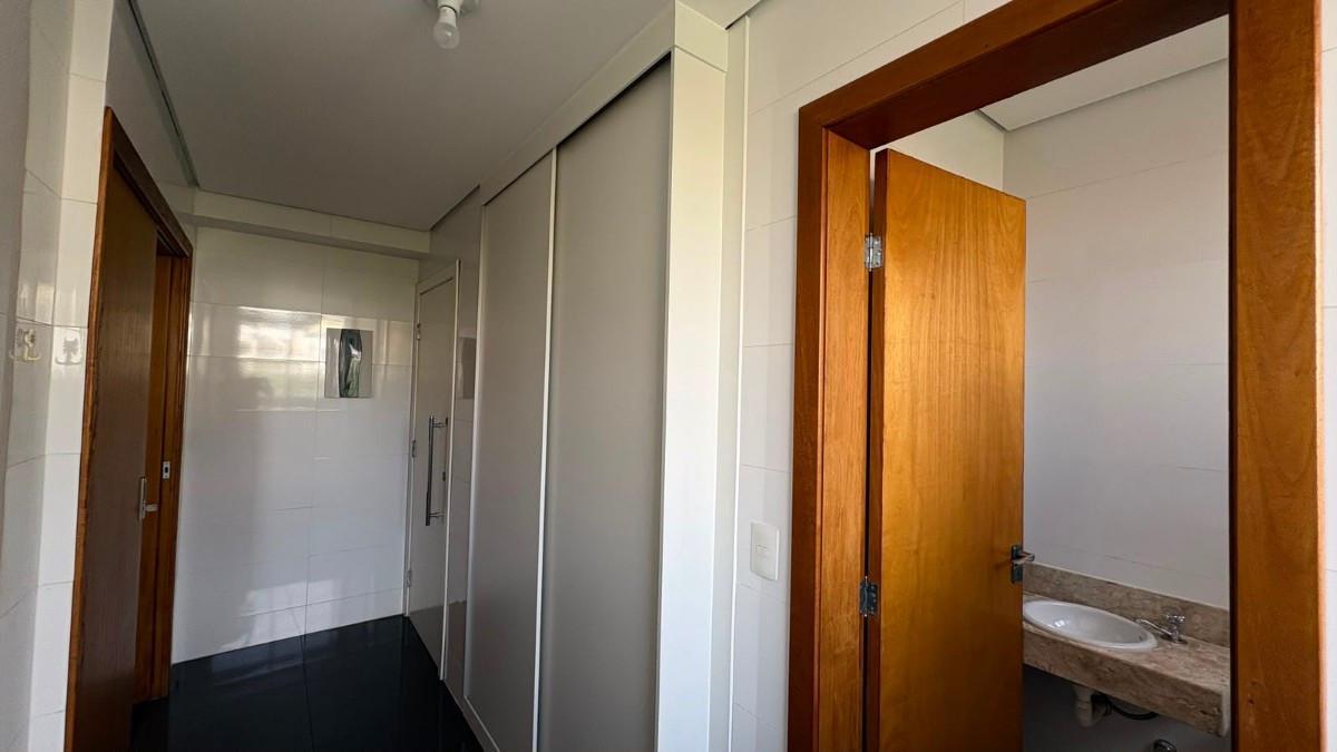 Apartamento, São Lucas, 4 Quartos, 3 Vagas, 2 Suítes