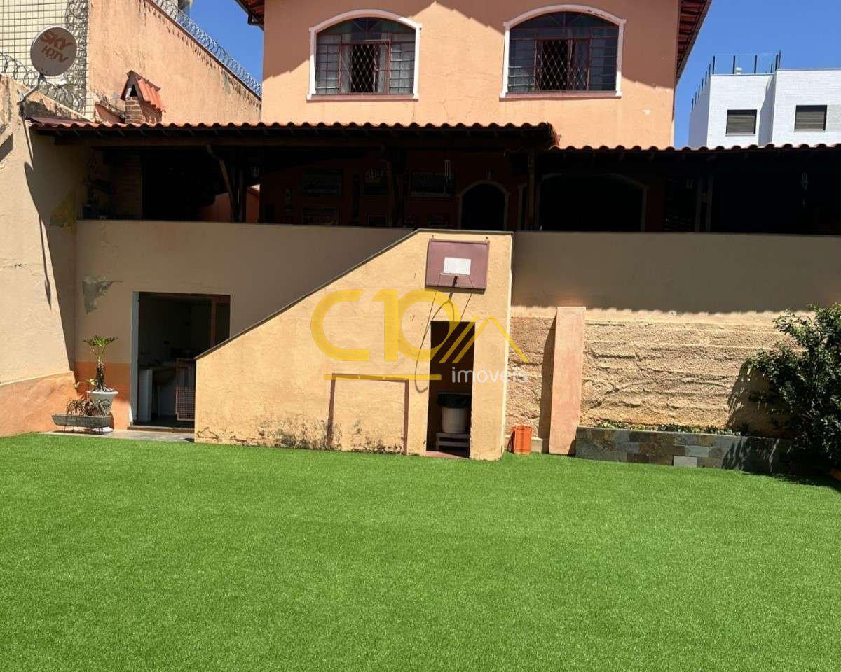 Casa, Cidade Nova, 4 Quartos, 3 Vagas, 1 Suíte