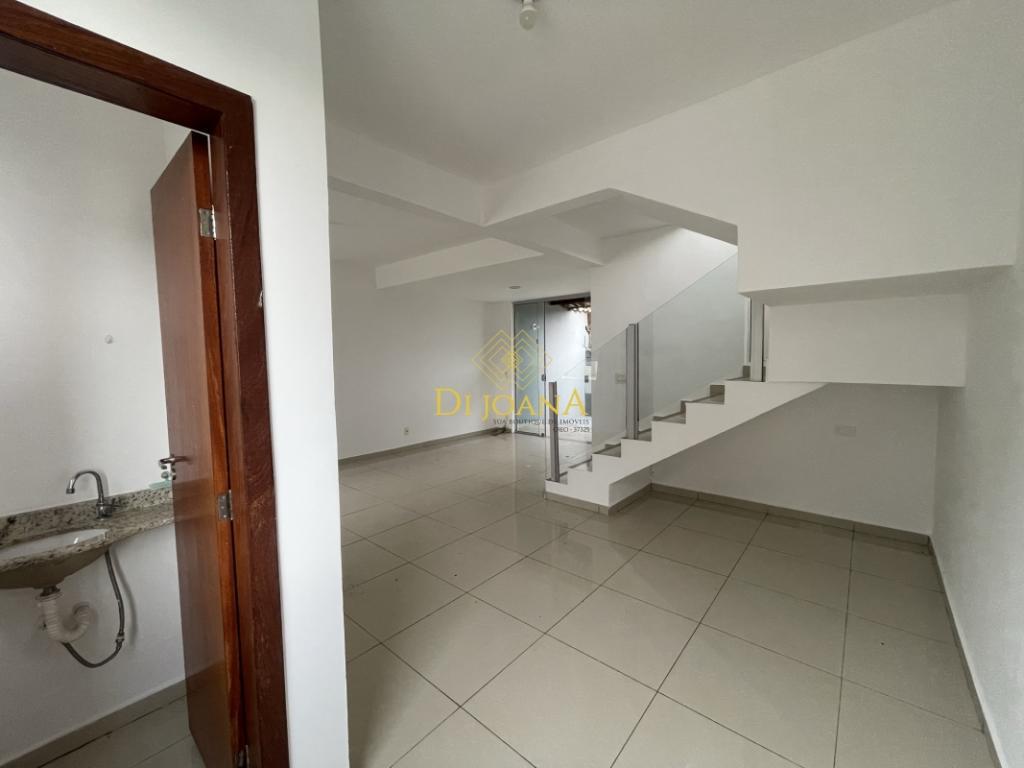 Casa, Bom Retiro, 3 Quartos, 2 Vagas, 2 Suítes