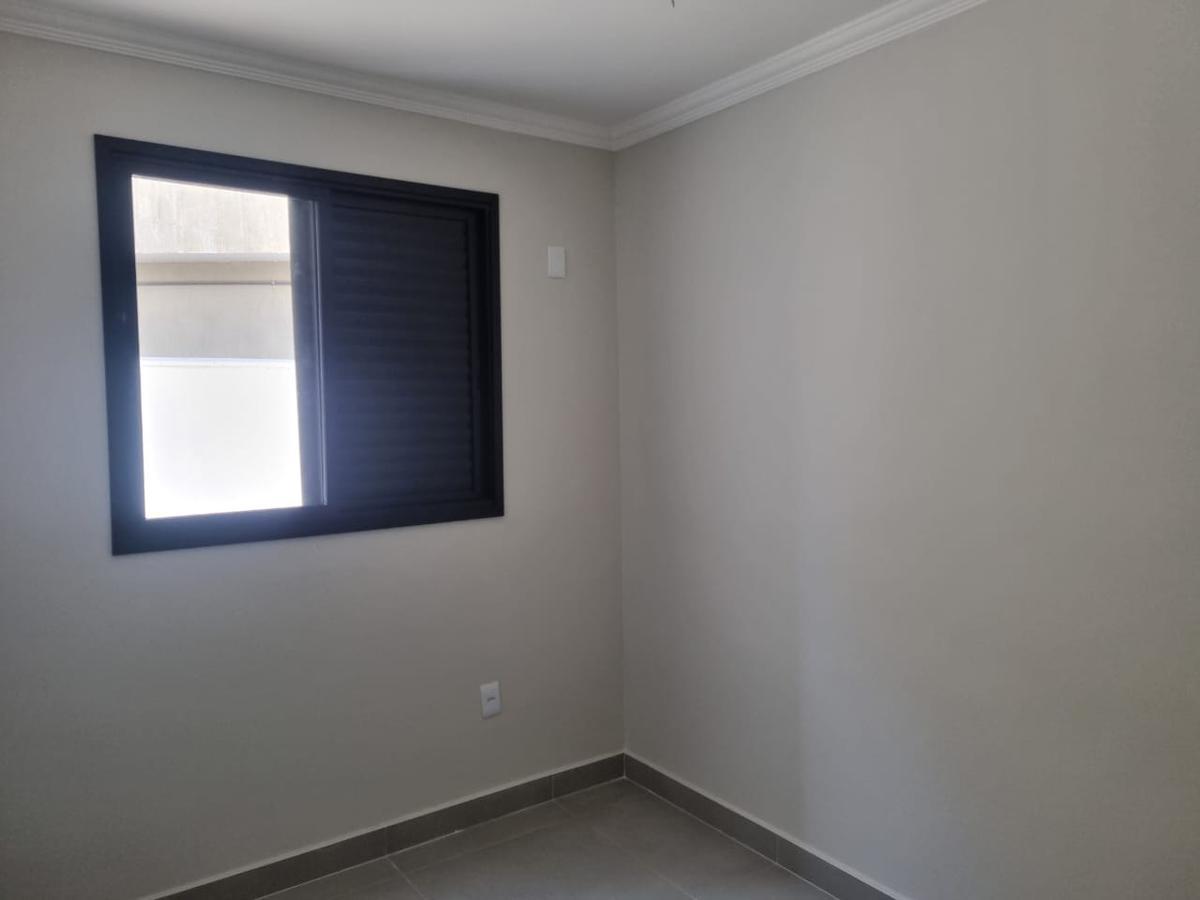 Casa, Itapoã, 3 Quartos, 2 Vagas, 1 Suíte