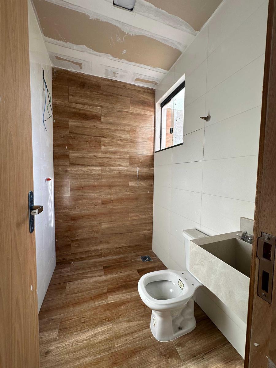 Casa, Parque Xangri-lá, 2 Quartos, 2 Vagas, 1 Suíte