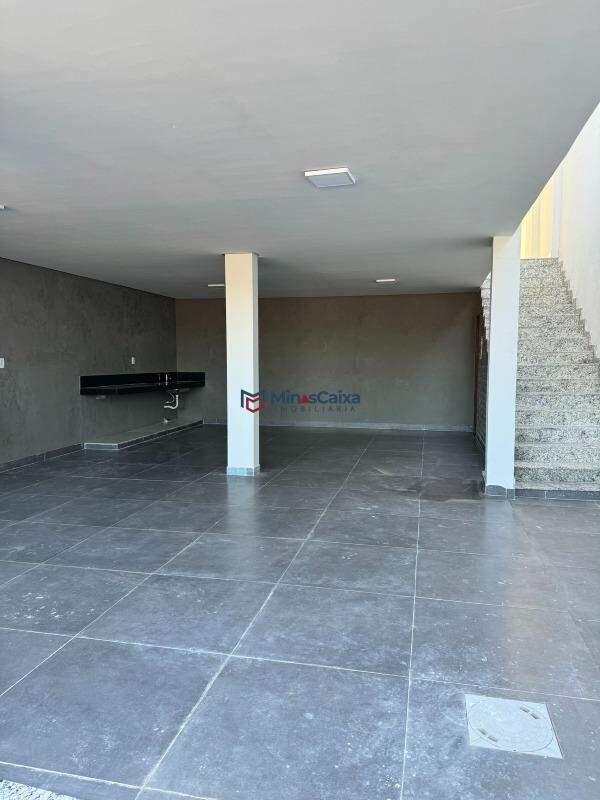 Casa, Vila Celeste, 3 Quartos, 2 Vagas, 1 Suíte