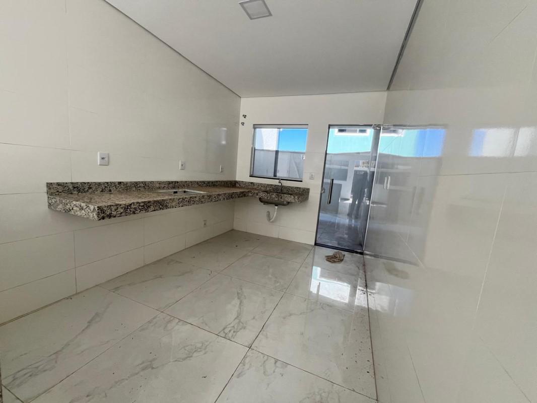 Casa, Masterville, 3 Quartos, 2 Vagas, 1 Suíte