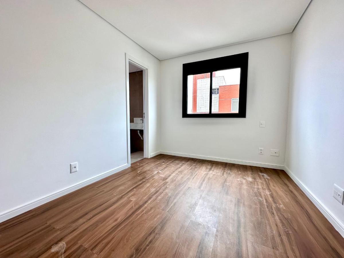 Cobertura, Serra, 4 Quartos, 4 Vagas, 2 Suítes