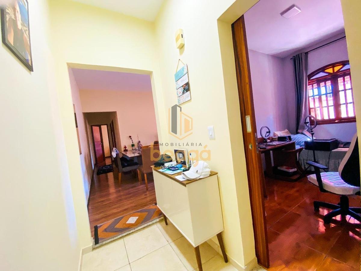 Casa, Santa Mônica, 3 Quartos, 2 Vagas