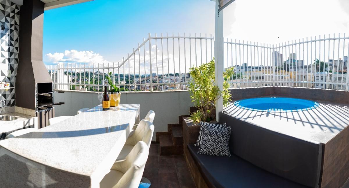 Cobertura, Coração Eucarístico, 4 Quartos, 2 Vagas, 2 Suítes