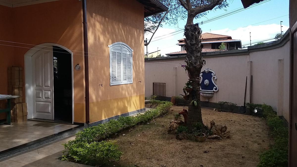 Casa, Santa Amélia, 3 Quartos, 11 Vagas, 1 Suíte