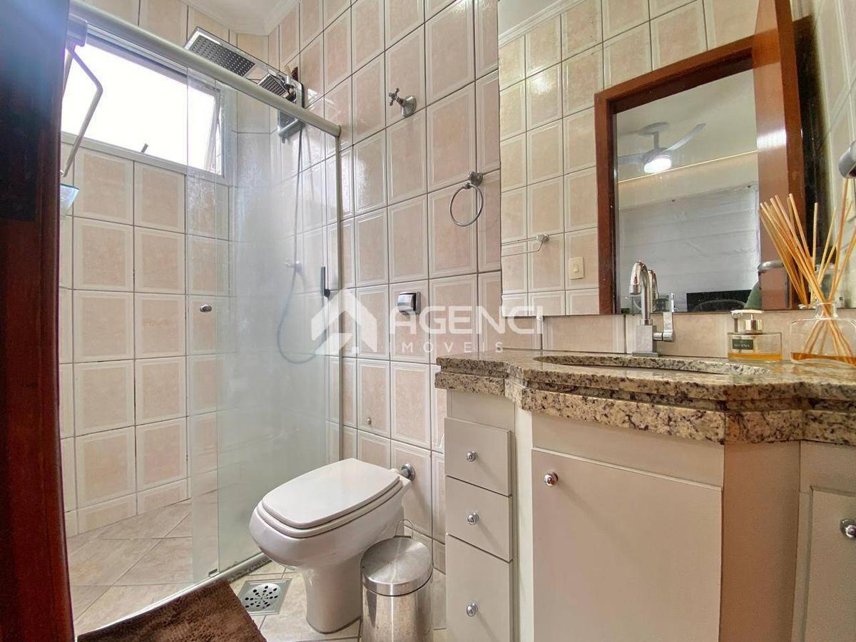 Apartamento, Santa Cruz Industrial, 3 Quartos, 0 Vaga, 1 Suíte