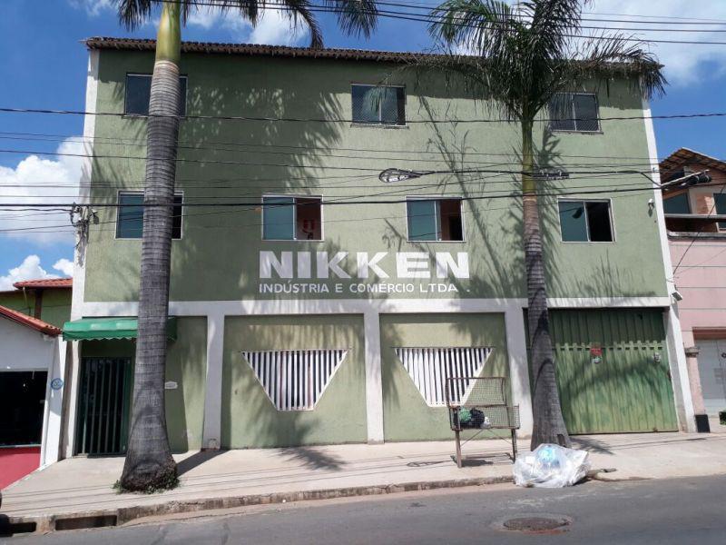 Prédio, Cabral, 3 Quartos, 2 Vagas